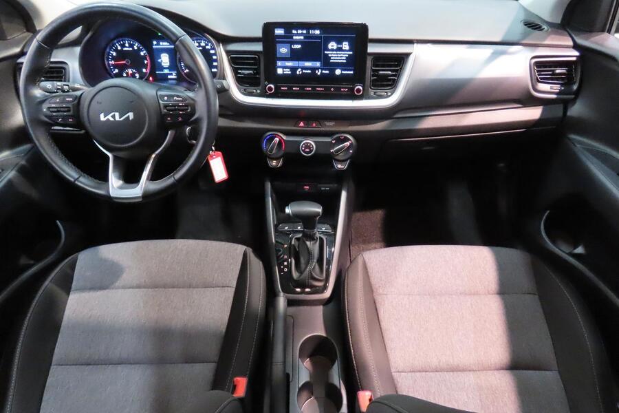 Kia Stonic vaihtoauto