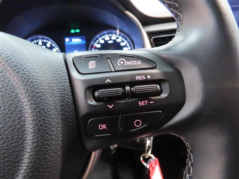 Kia Stonic vaihtoauto