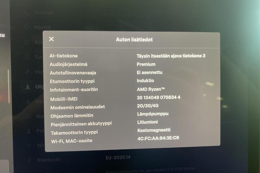 Tesla Model 3 vaihtoauto
