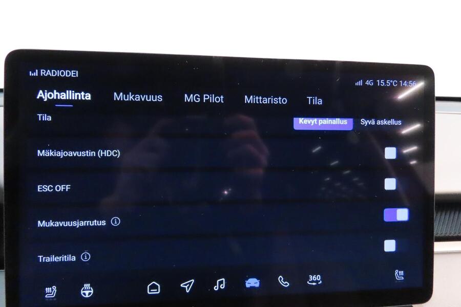 MG MGS5 EV vaihtoauto