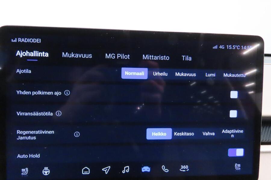 MG MGS5 EV vaihtoauto