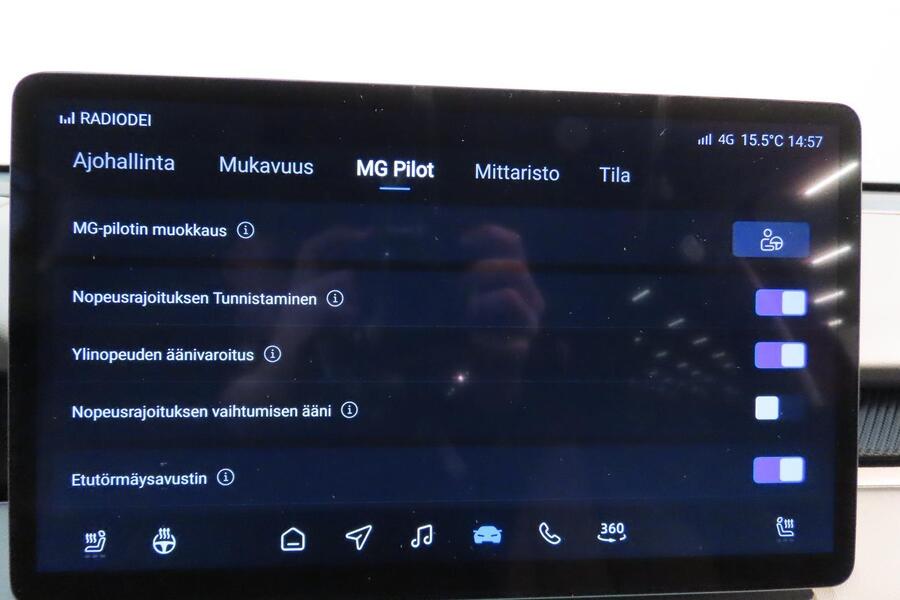 MG MGS5 EV vaihtoauto