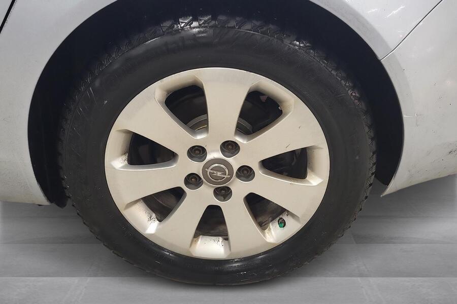 Opel Insignia vaihtoauto