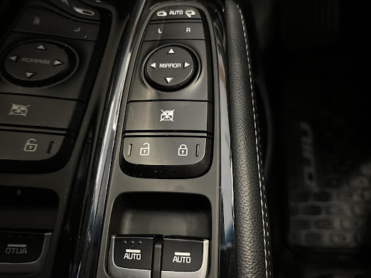 Kia Niro plug-in vaihtoauto