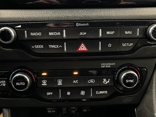 Kia Niro plug-in vaihtoauto