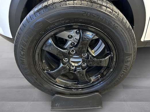 Kia Niro plug-in vaihtoauto