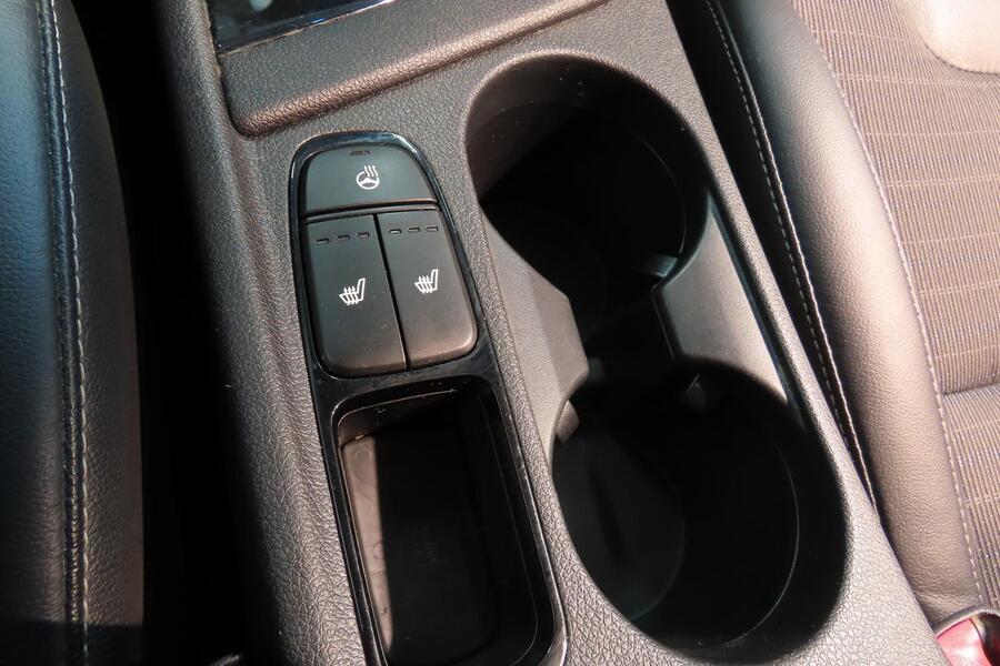 Kia Niro plug-in vaihtoauto