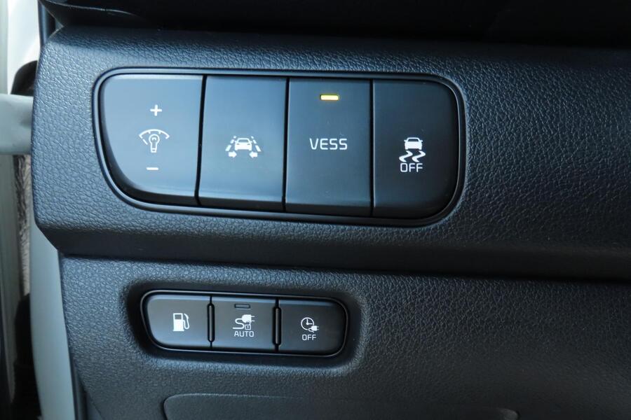 Kia Niro plug-in vaihtoauto