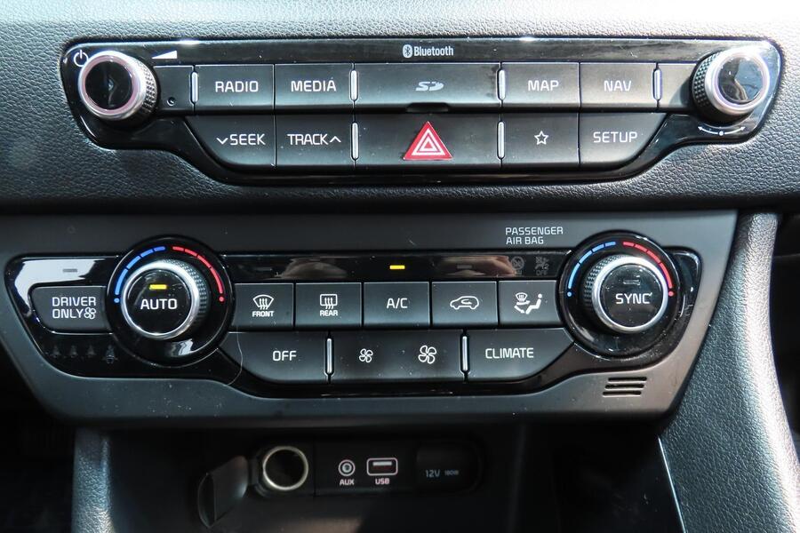 Kia Niro plug-in vaihtoauto