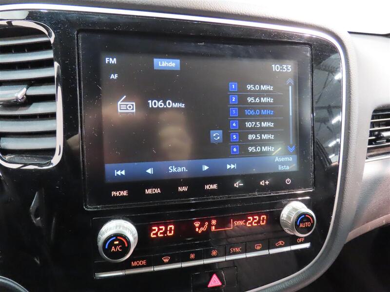 Mitsubishi Outlander PHEV vaihtoauto