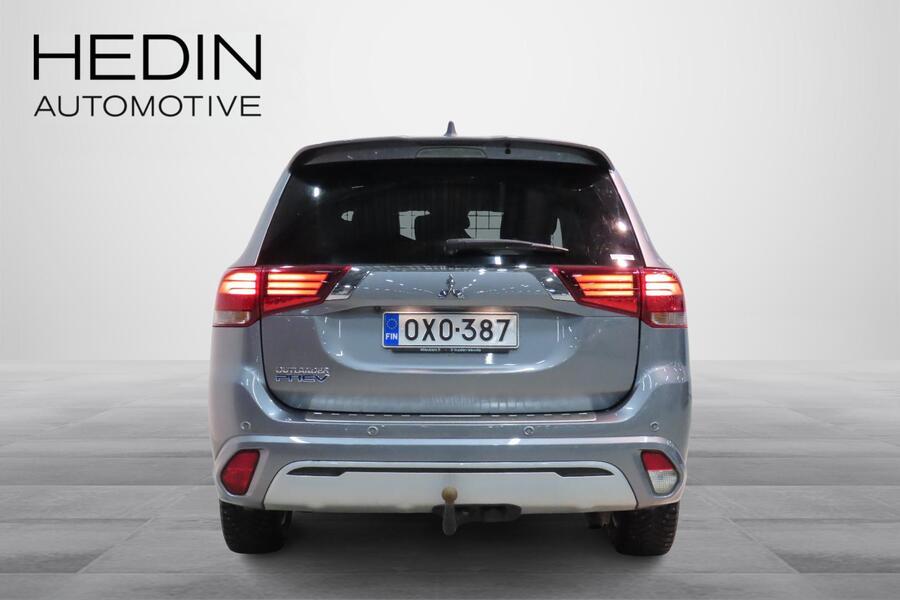 Mitsubishi Outlander PHEV vaihtoauto