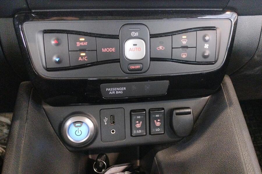 Nissan Leaf vaihtoauto