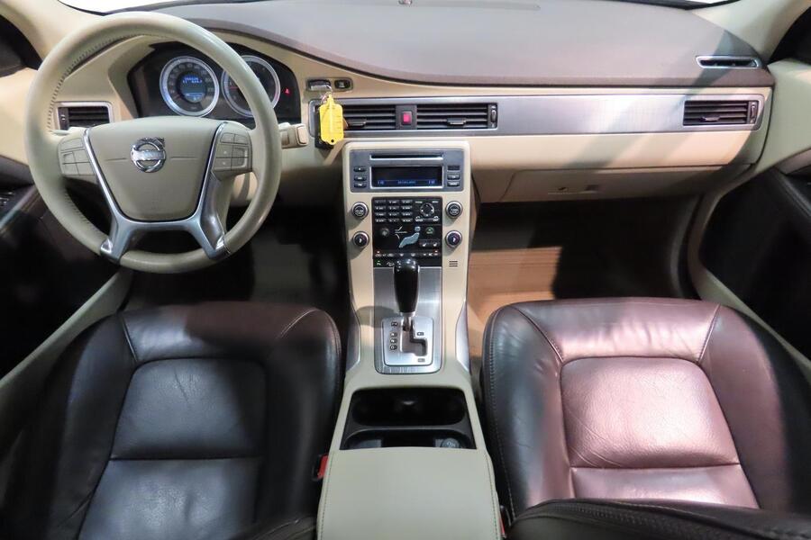 Volvo XC70 vaihtoauto