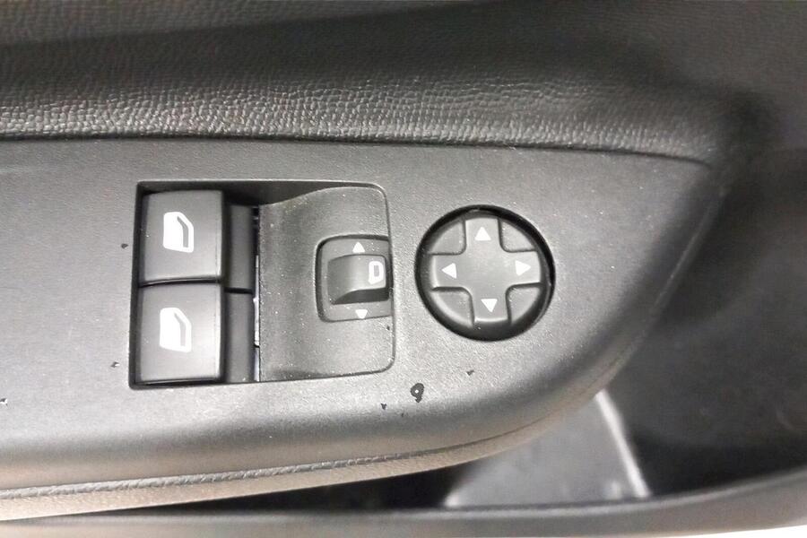 Opel Corsa vaihtoauto