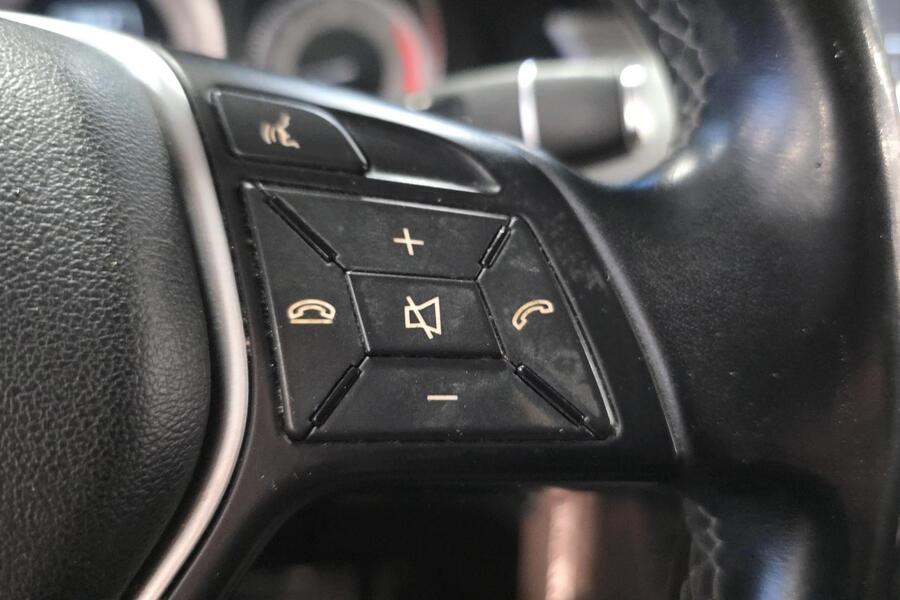 Mercedes-Benz GLK vaihtoauto