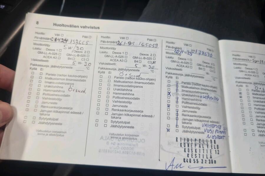 Opel Insignia vaihtoauto