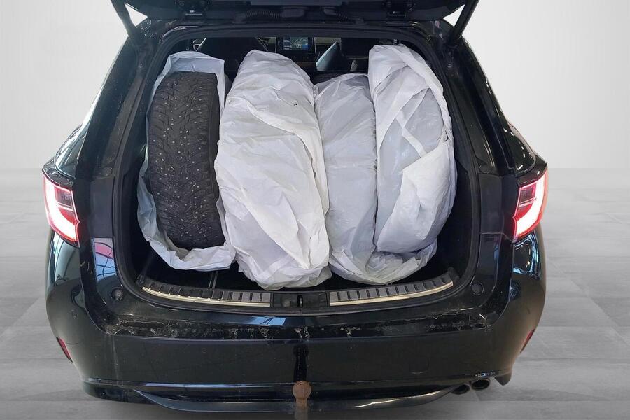 Toyota Corolla vaihtoauto