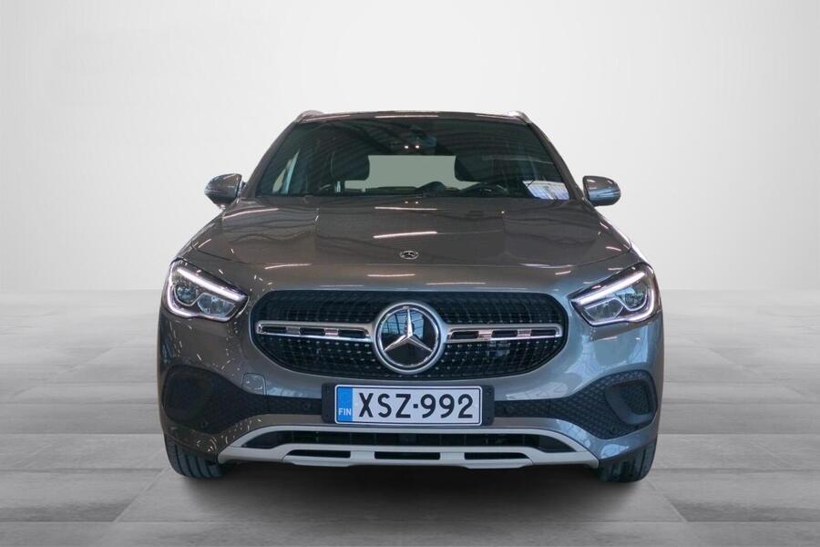 Mercedes-Benz GLA vaihtoauto