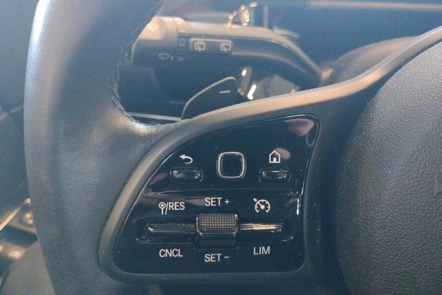 Mercedes-Benz GLA vaihtoauto