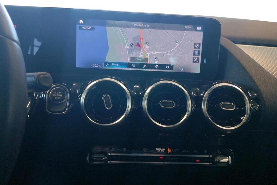 Mercedes-Benz GLA vaihtoauto