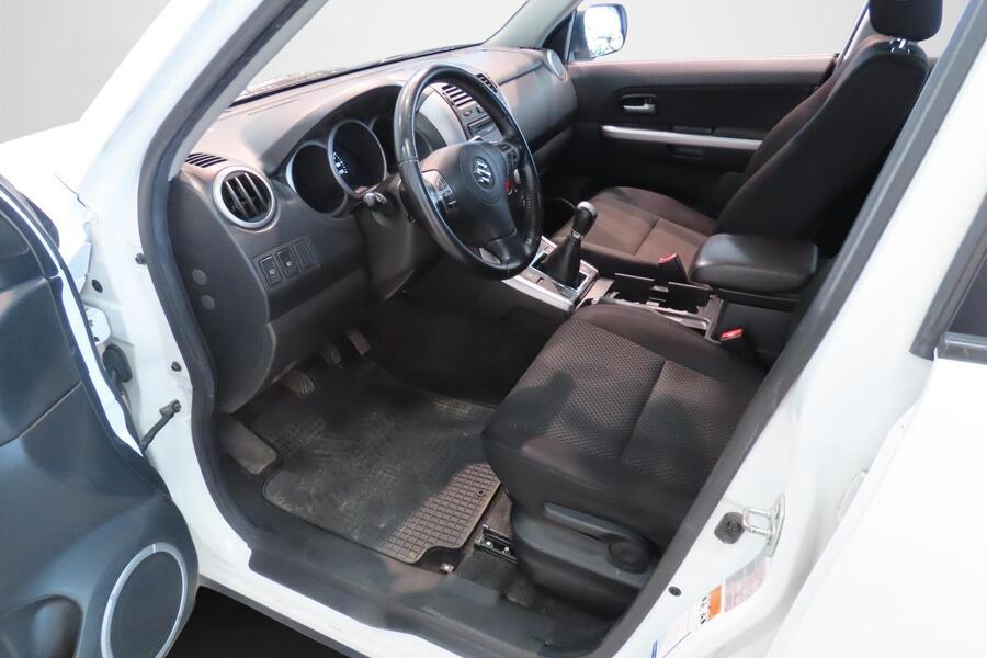 Suzuki Grand Vitara vaihtoauto