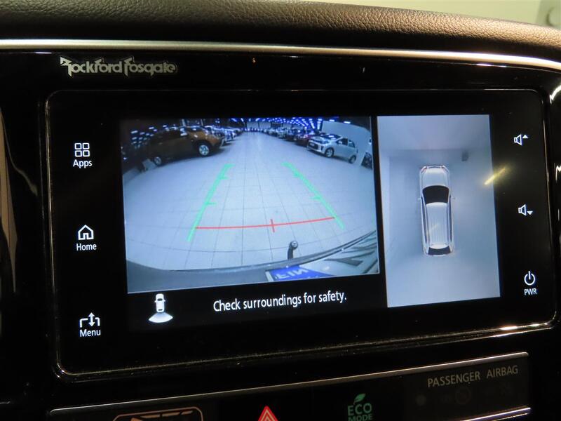 Mitsubishi Outlander PHEV vaihtoauto