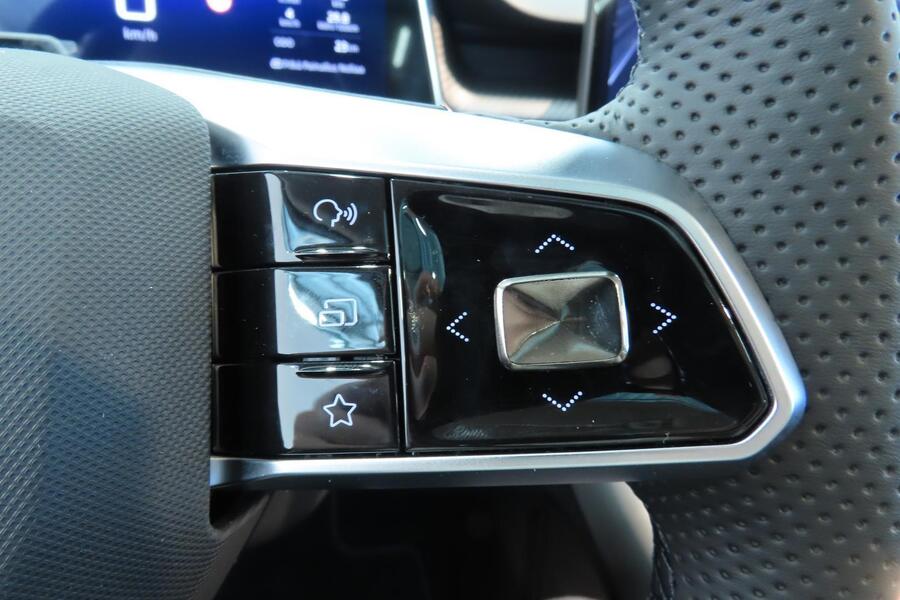 MG MGS6 EV vaihtoauto