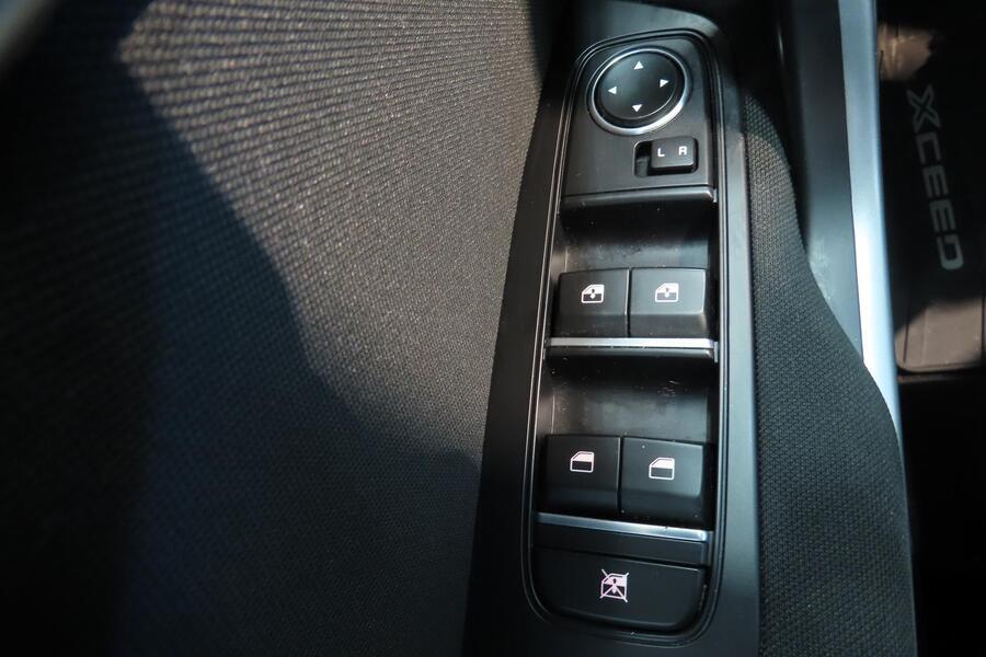 Kia XCeed vaihtoauto