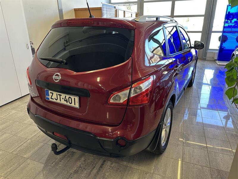 Nissan Qashqai+2 vaihtoauto