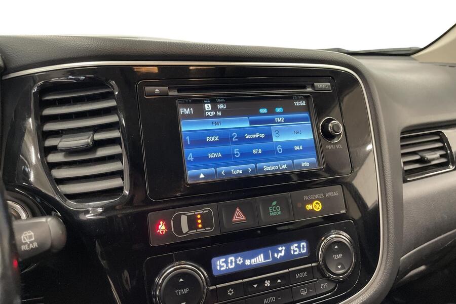 Mitsubishi Outlander PHEV vaihtoauto