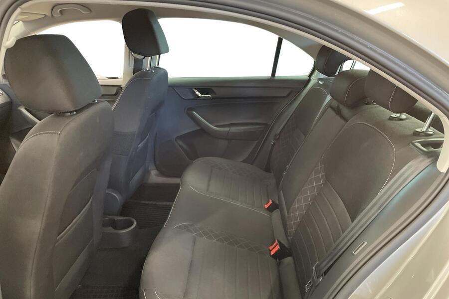 Skoda Rapid vaihtoauto