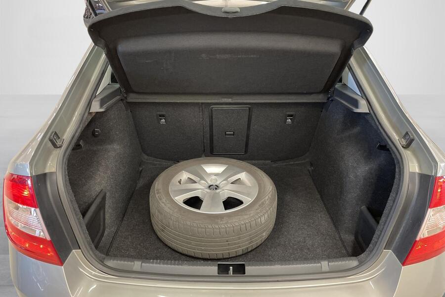 Skoda Rapid vaihtoauto