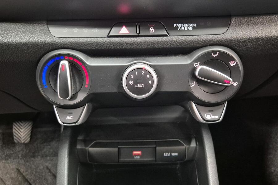 Kia Stonic vaihtoauto