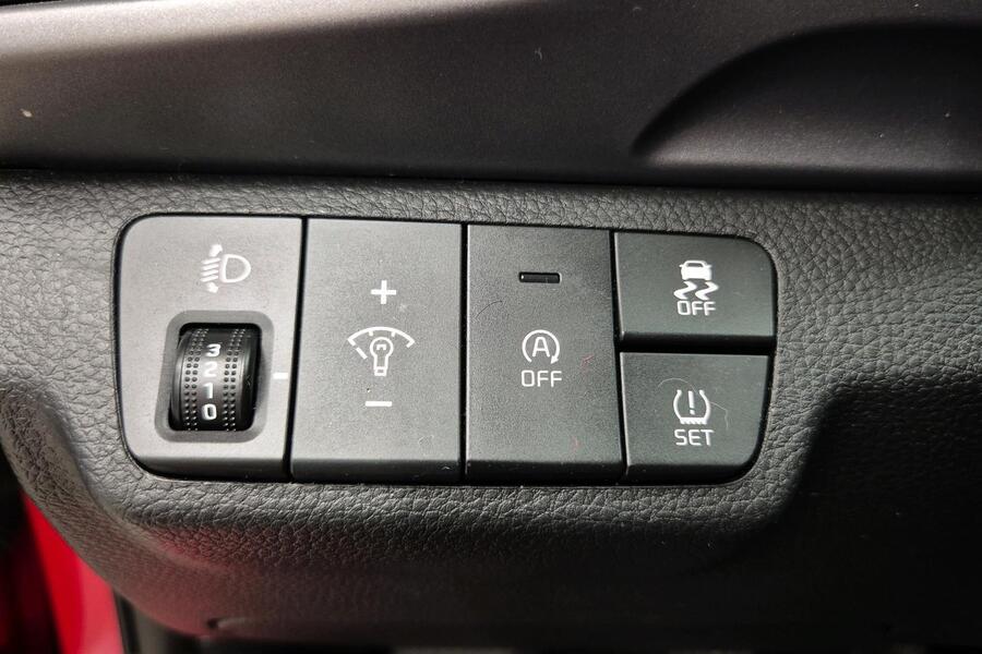 Kia Stonic vaihtoauto