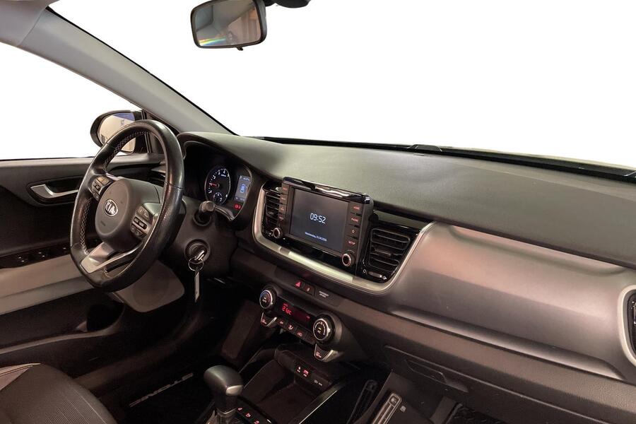 Kia Stonic vaihtoauto