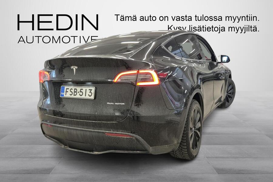 Tesla Model Y vaihtoauto