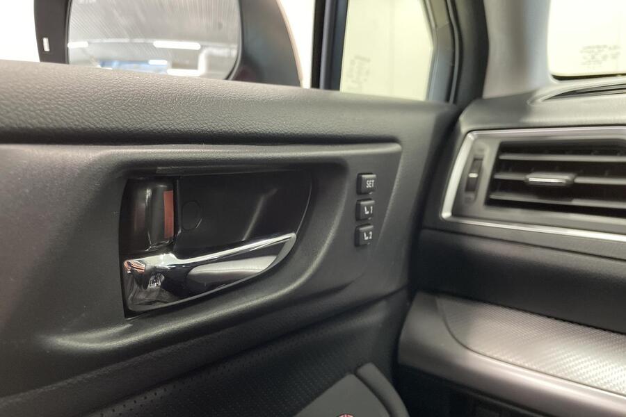 Subaru Outback vaihtoauto