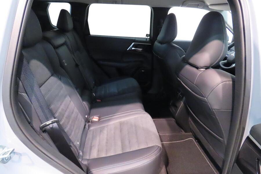 Mitsubishi Outlander vaihtoauto