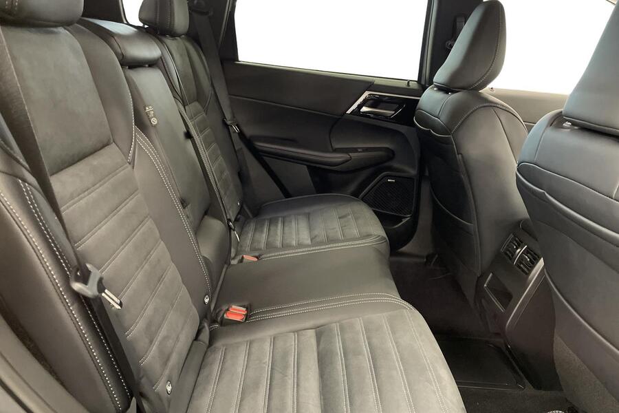 Mitsubishi Outlander vaihtoauto