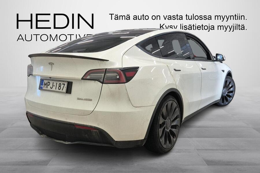 Tesla Model Y vaihtoauto