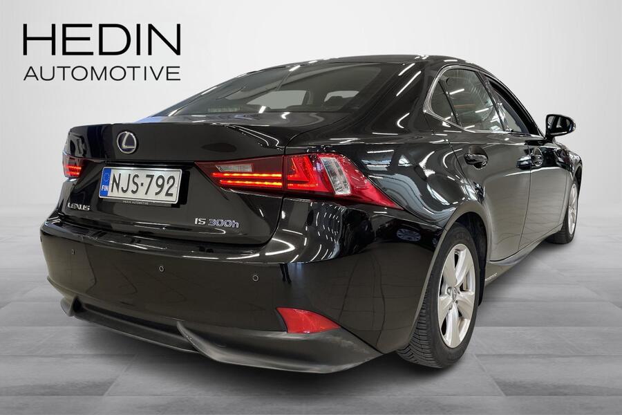 Lexus IS vaihtoauto