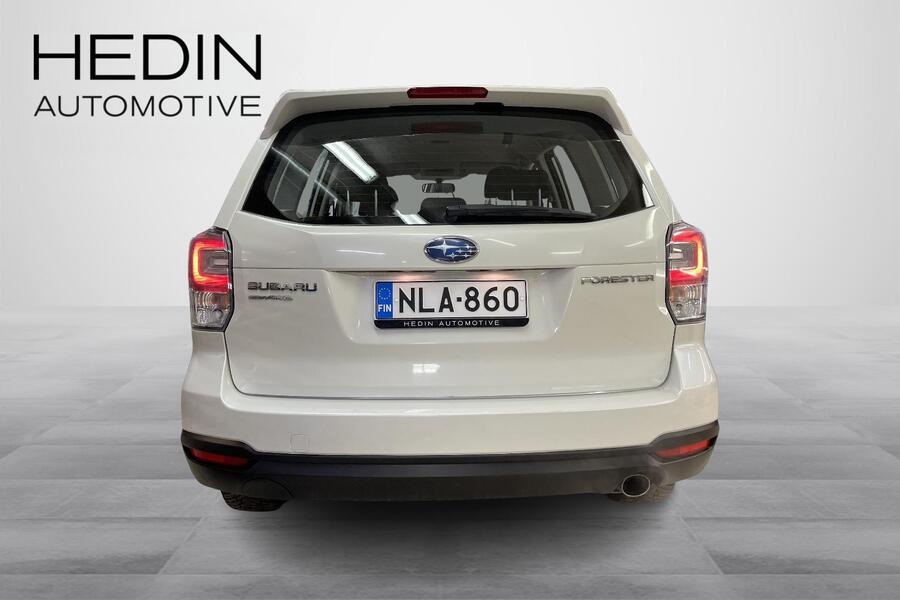 Subaru Forester vaihtoauto