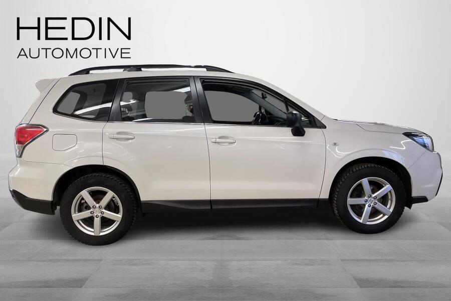 Subaru Forester vaihtoauto