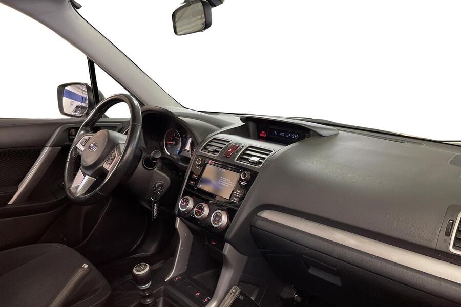 Subaru Forester vaihtoauto