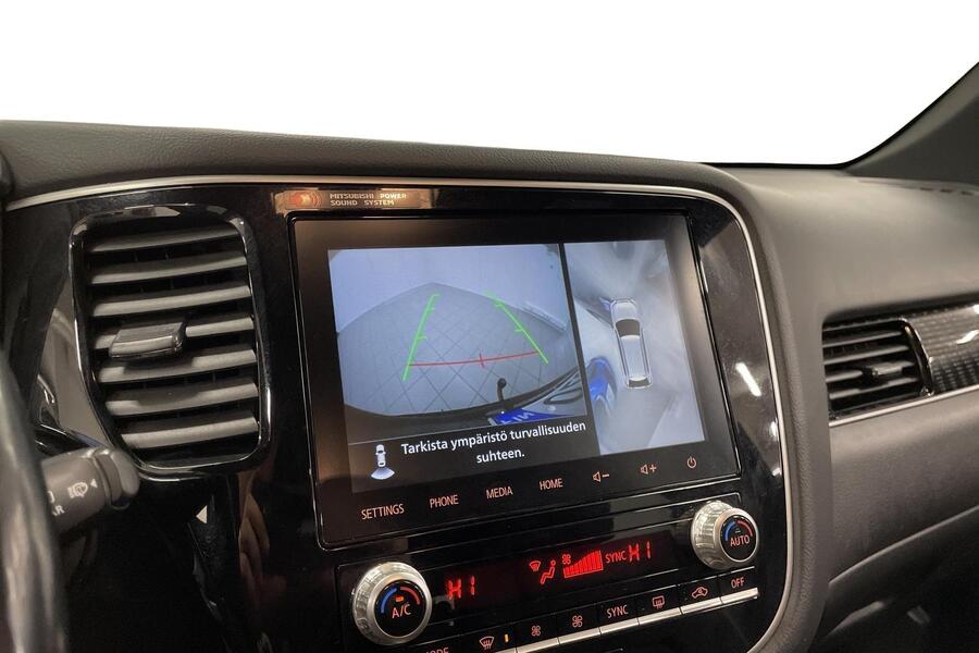 Mitsubishi Outlander PHEV vaihtoauto