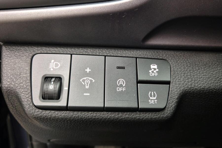 Kia Stonic vaihtoauto