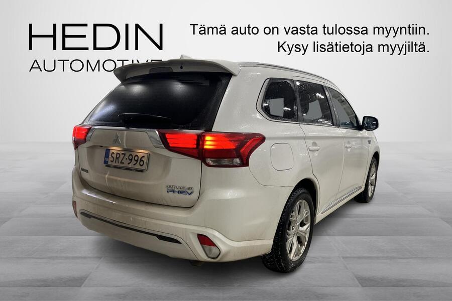Mitsubishi Outlander PHEV vaihtoauto