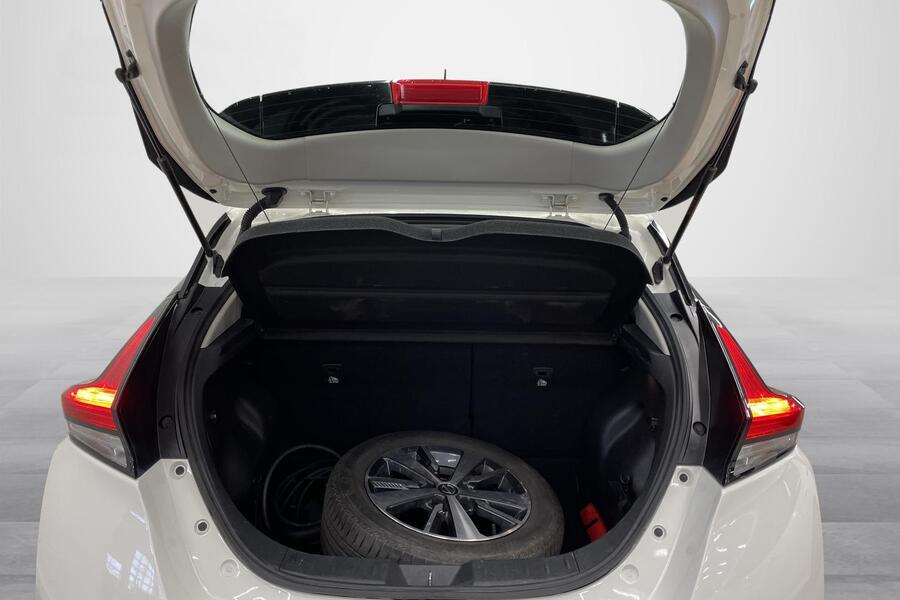 Nissan Leaf vaihtoauto