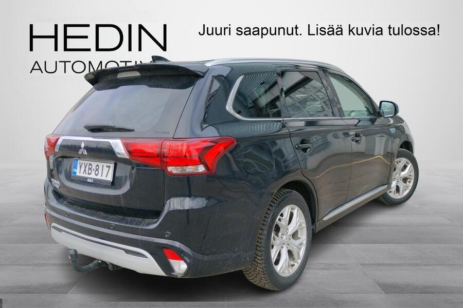 Mitsubishi Outlander PHEV vaihtoauto