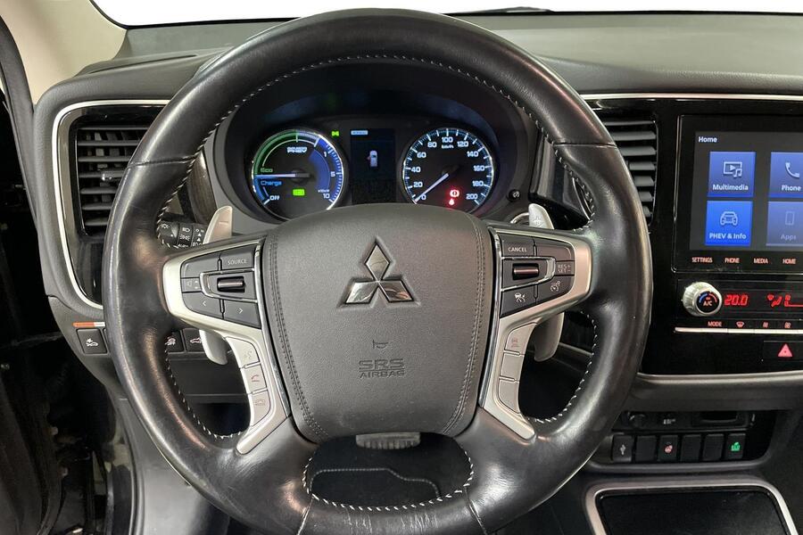 Mitsubishi Outlander PHEV vaihtoauto